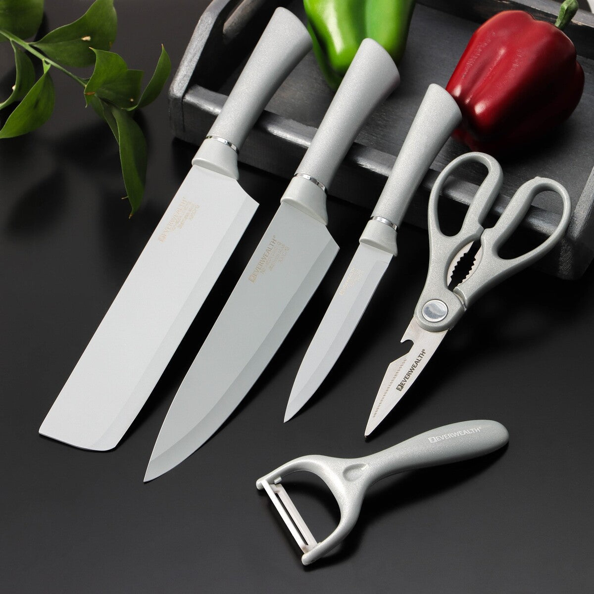 KNIVES